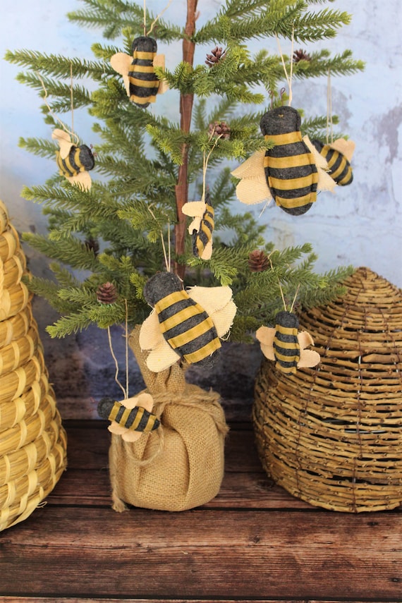 Large Queen Bee Primitive Felt Handmade Ornament, Rustic Tree Decorations,  Door Hanger, Honey Bee Lover Beekeeper Gift, Housewarming Gift 