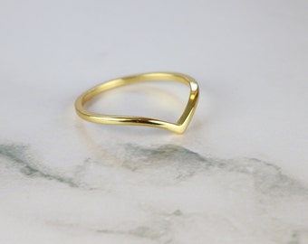 Chevron Ring, V Ring, Thin Ring, Peaked Chevron Ring, Minimalist Ring, Wishbone Ring, Curved Ring