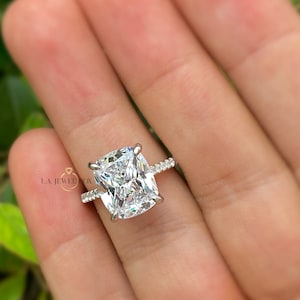 Cushion Cut Engagement Ring, Engagement Ring, Wedding Ring, Cubic Zirconia Ring