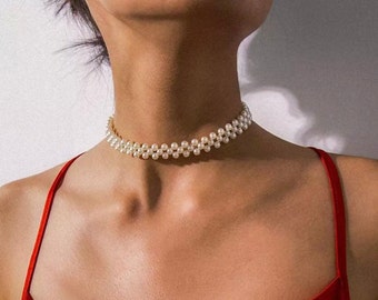 Pearl Necklace Pearl Choker Beaded 