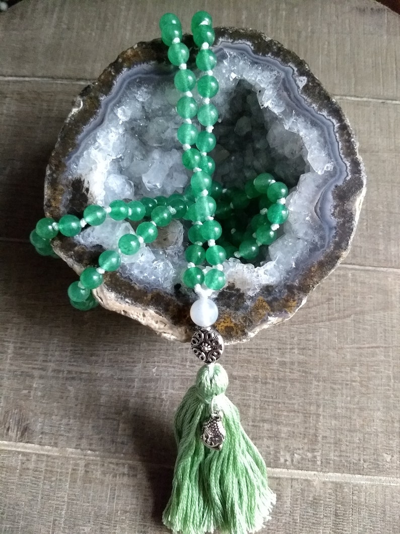 Light Green Aventurine japa mala 108 hand-knotted bead boho yoga tassel necklace with buddha charm