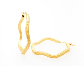 Pendientes de aro dorados, pendientes de aro bañados en oro 30 mm, pendientes de aro sencillos, joyería de diseño