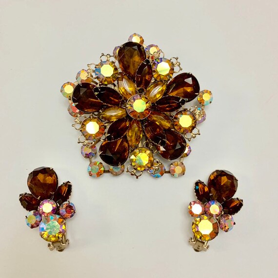 Vintage gorgeous brooch with earrings set , Ab and