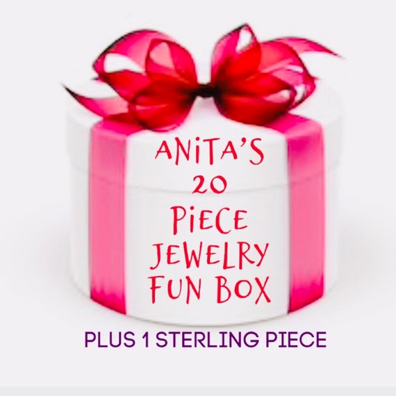 20 Mystery pieces of nice jewelry plus 1 Sterling… - image 1