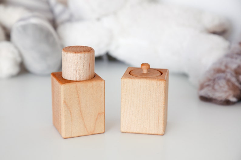 Pincer & Palmer Blocks Wooden Baby Toy image 2