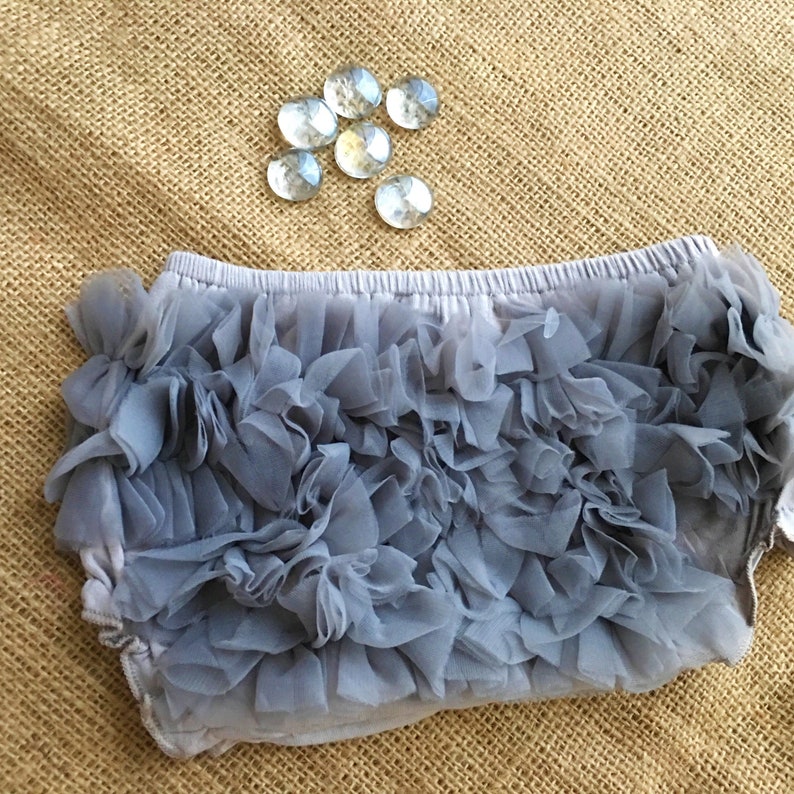 Shipped in 24 hours,Gray bloomers,Cotton ruffle bloomers,Newborn and baby bloomers,Ruffle chiffon bloomers,Picture prop