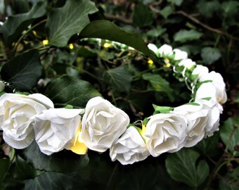 Blumenkranz mit Lichtern - Haarkranz Rosen weiß