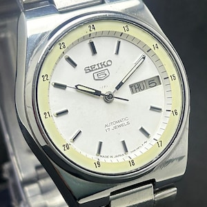 Rare Vintage Seiko 5 Railway Time Automatic White Dial Day Date Movement No. 6309A Japan Made Men's Wrist Watch