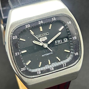 Old Vintage Seiko 5 Automatic Black Dial Day Date Movement No. 6309A Railway Time Japan Made Men's Wrist Watch