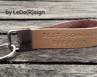 Schlüsselanhänger - Rindsleder - handgeprägt mit Wunschtext - personalisiert