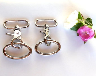 2 carabiners, matching oval rings, silver (69/69a)