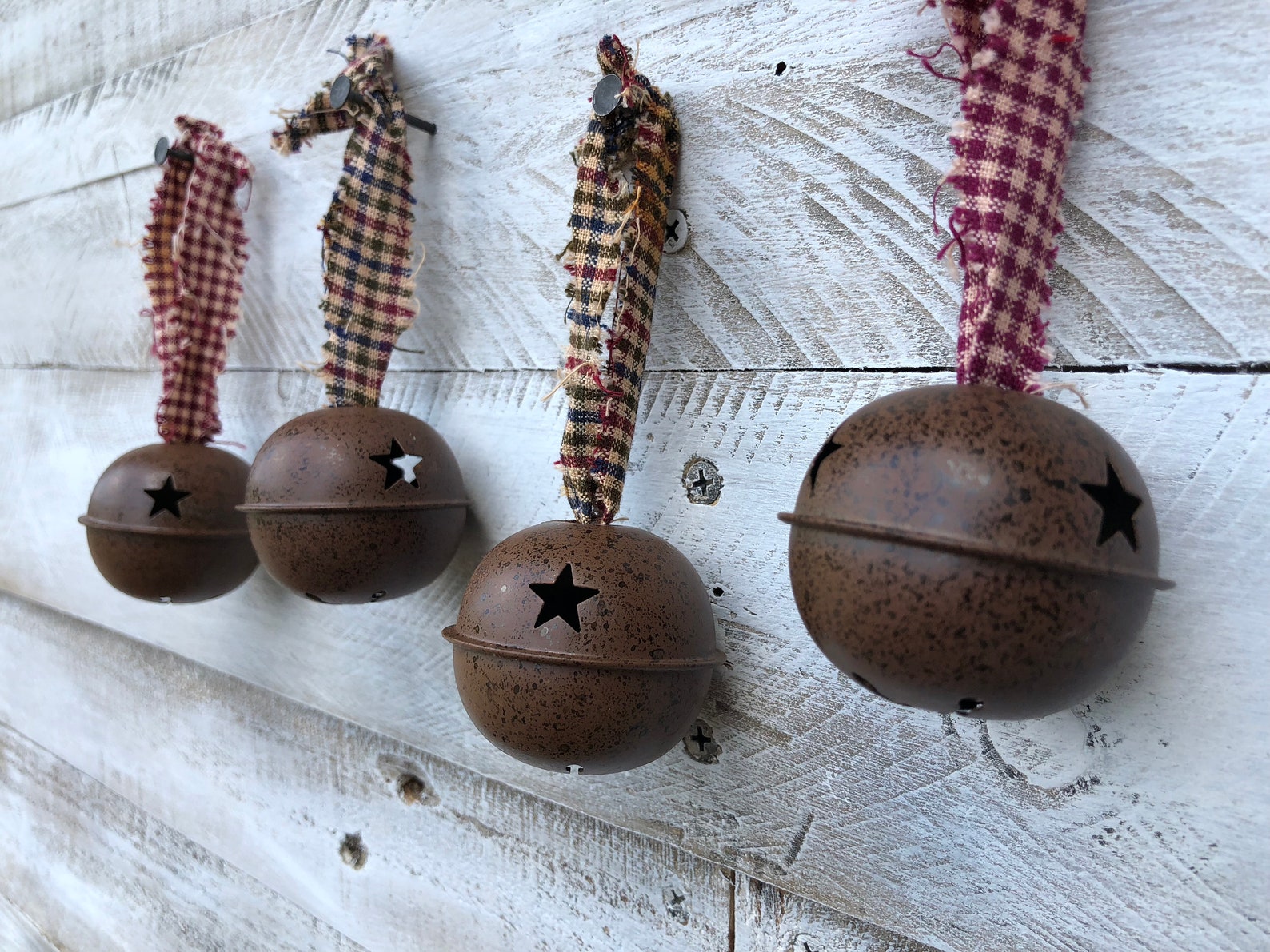 Melrose International Rustic Metal Bell Ornament (Set of 4) main image 0