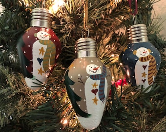 Primitive Hand Painted Snowman Christmas Ornament Bulb.Rustic Decor. Country Style Christmas Ornament