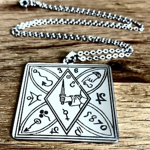 Witchcraft amulet for winning the lottery, luck and money spell necklace