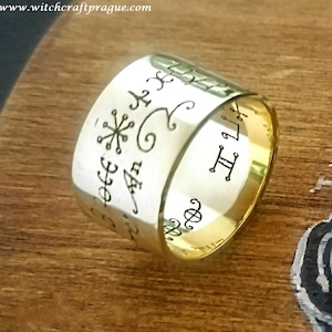 Alchemy Solomon crown magic ring Goetia amulet witchcraft talisman