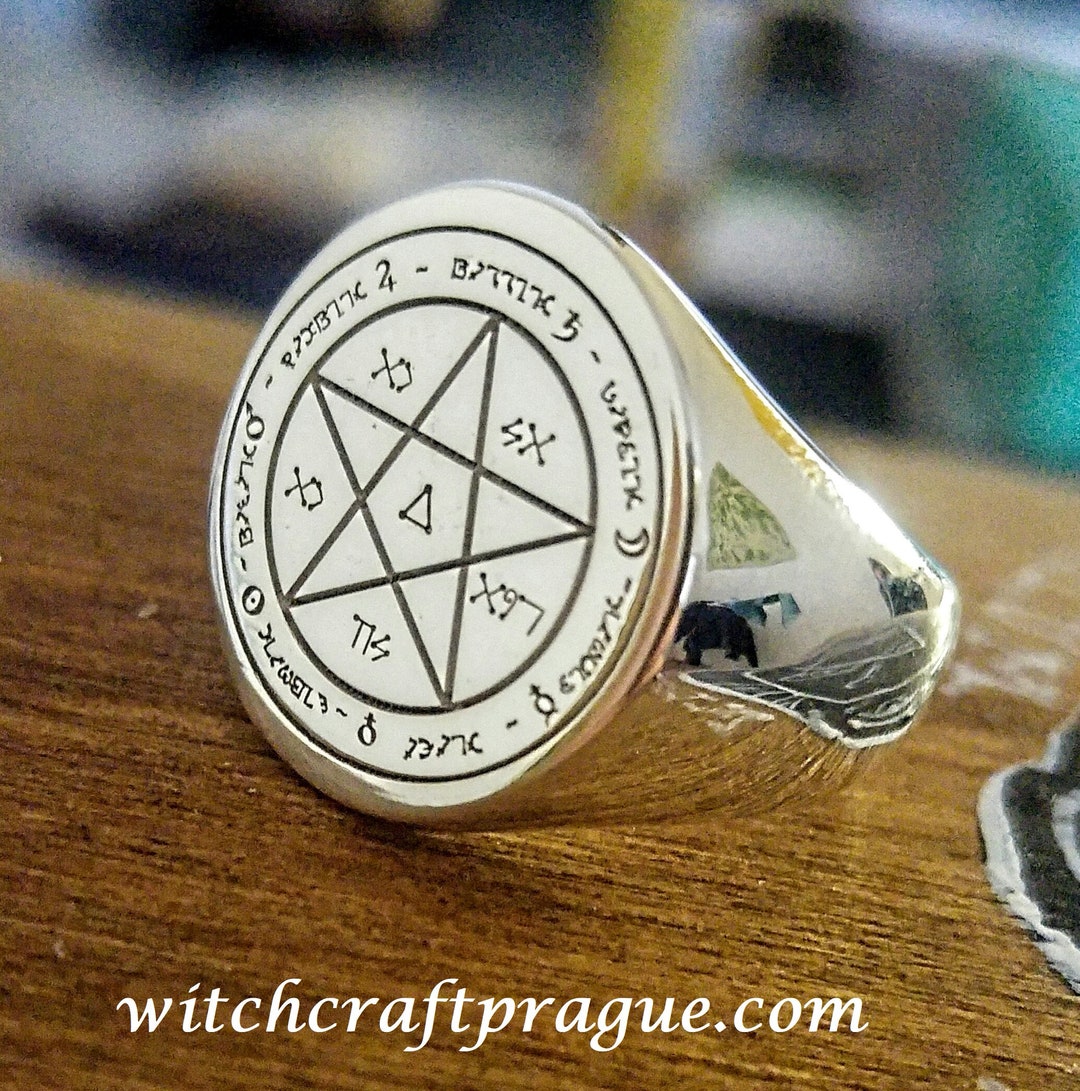 Witchcraft Amulet for Healing and Health Ring,enochian Magic Talisman ...