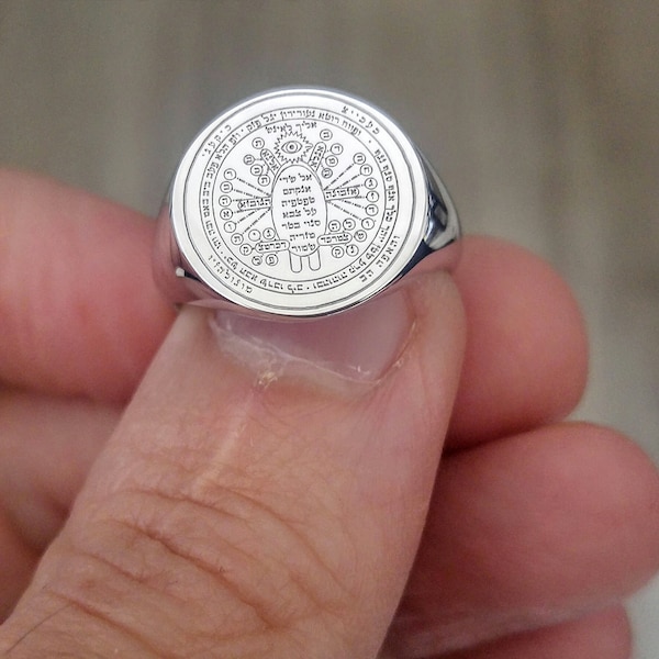 Witchcraft Ring - Etsy