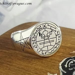 Secret seal of Solomon ring amulet for protection