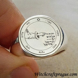 Fifth Pentacle of the Moon seal of Solomon ring