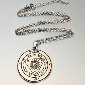 Black pullet talisman necklace to controll spirits, witchcraft amulet pendant, occult jewelry for success