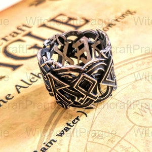 Celtic Dark Magic Ring Rune Witchcraft Druids Amulet Wicca Talisman ...