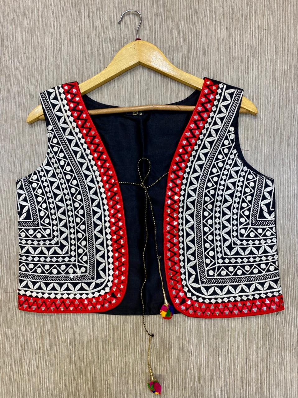 Jackets Womens Embroidery Koti 