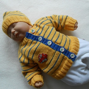 Hand knitted baby clothes, baby garnish, baby set, gift