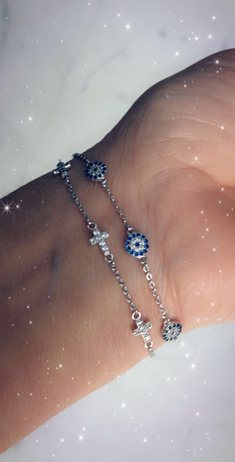 Mini evil eye disc bracelet