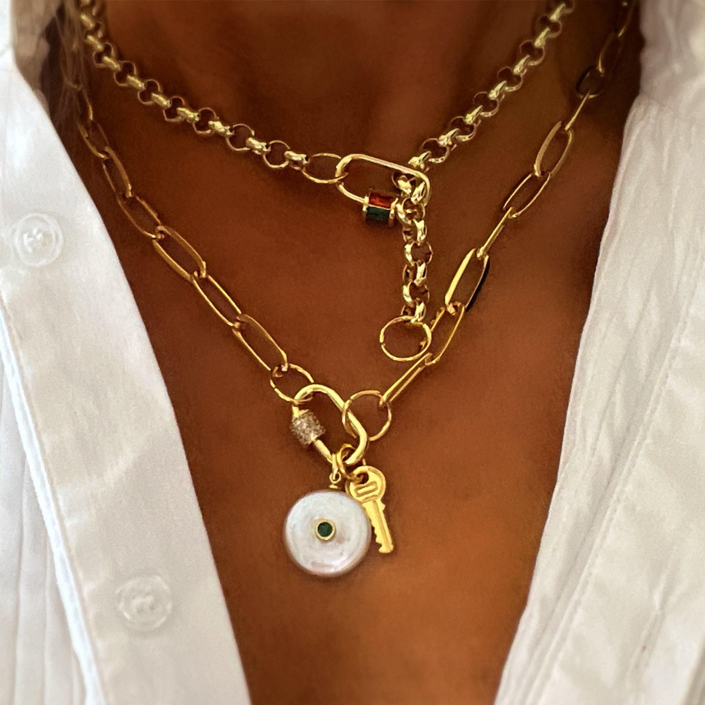 Essential V Necklace S00 - Women - Fashion Jewelry