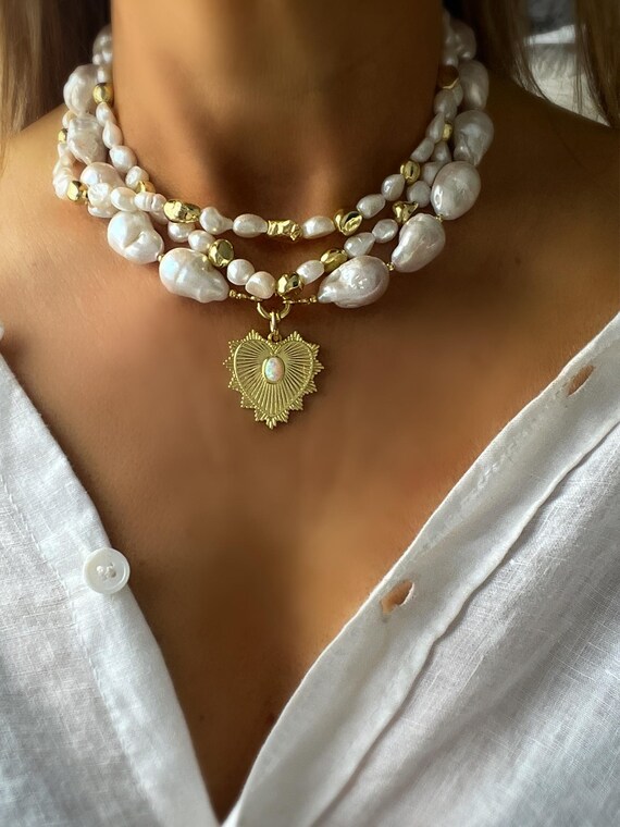 VINTAGE HOLLYWOOD★Baroque Pearl Layered Necklace Get Baroque Layered Pearl Mesh Tassel Necklace – ArtGalleryZen