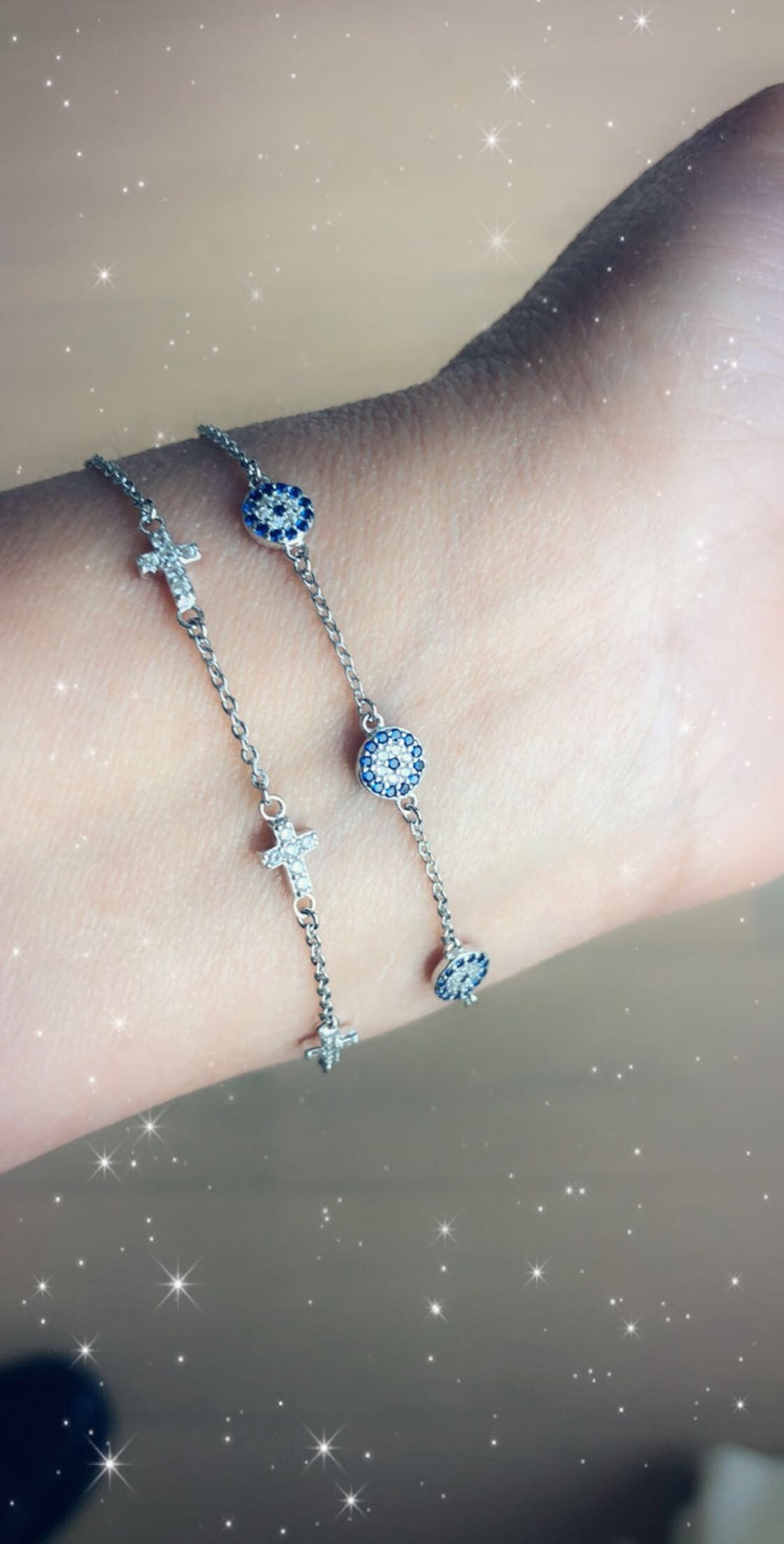 Mini evil eye disc bracelet