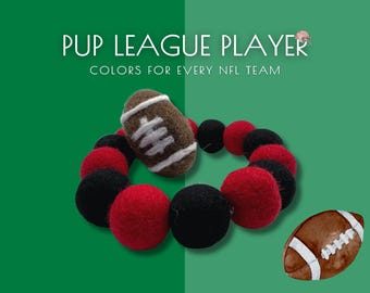 Collier à pompons pour chien de l'équipe NFL : bijoux pour animaux de compagnie en feutre de laine faits main