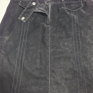 Vintage Anthropologie Black Rayon Velvet Skirt 8 Bild 4