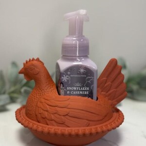 Tvålhållare för handtvål av höna, skummande handtvålsställ för lantlig stil, badrums- eller köksdekor för kyckling, 3D-utskriven Terracotta