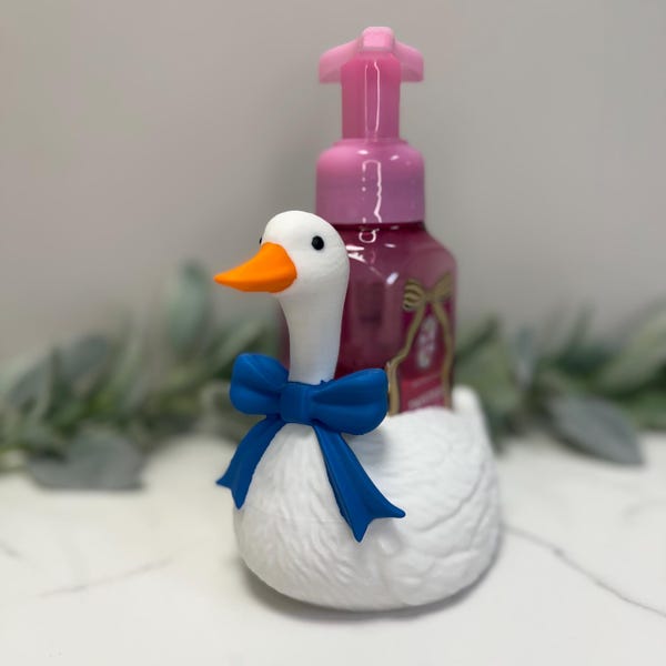Goose with Bow Soap Holder – fits Bath & Body Works Foaming Hand Soap  – Vintage Style  – Farmhouse  –  3d printed
