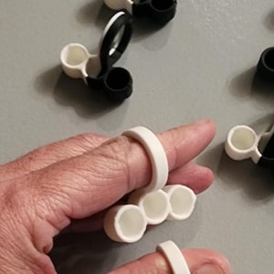 Anillo de pintura Oops con diseño CURVO para pintura de puntos / Paleta de pintura portátil / Soporte para 3 botes de pintura / Herramienta para mandalas /
