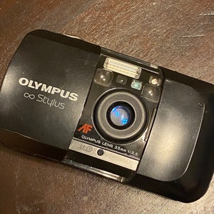 Olympus Stylus Infinity (MJU) 35mm Vintage Film Camera *TESTED*