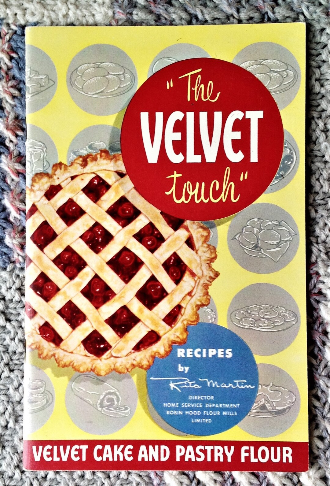 Vintage the velvet Touch Velvet Cake and Pastry Flour by Rita Martin