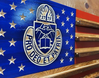 Expositor de monedas de madera con bandera estadounidense del Cuerpo de Capellanes del Ejército, con capacidad para 90-100 monedas, de alta calidad, hecho a mano en Texas.