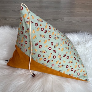 Reading Pillow *Apples and Pears* Book Pillow Tablet Pillow