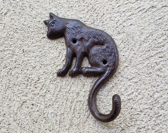 Crochet de chat assis Fonte
