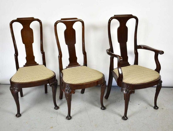 Set Of 8 Queen Anne English Mahogany Dining Chairs 2 Arms 5 Singles