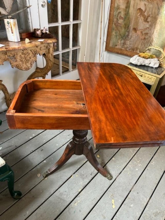 17+ Antique Mahogany Game Table