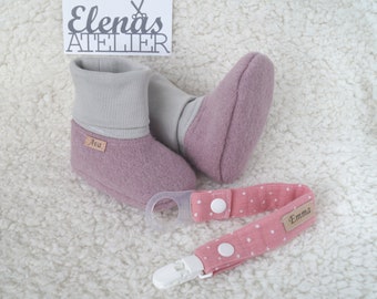 Baby birth set with personalized wool baby shoes and a fabric pacifier strap with name