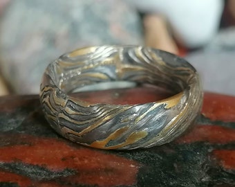 Unieke Ring Mokume Gane Goud 900 Palladium 500 Zilver 925 houtnerf geëtst 53 (16,8 mm Ø)