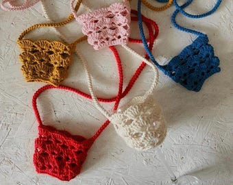 Portabicchiere da vino all'uncinetto fatto a mano | Borsa portabicchiere in cotone | Portabottiglie da vino boho per festival | Regalo per amanti del vino | Borsetta portabicchiere