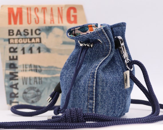 Bolsa de golosinas para perros Abigail Upcycling Jeans Flower