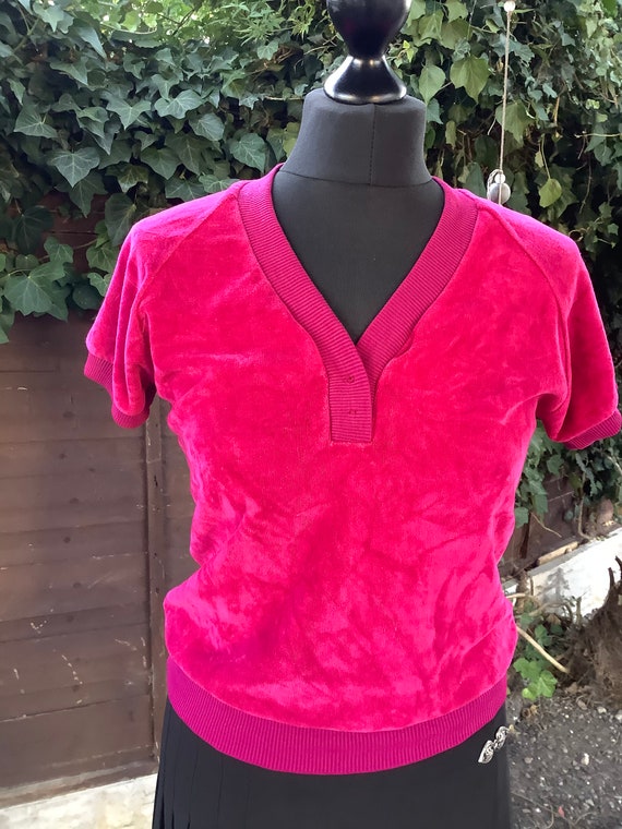Bright pink short sleeve top - image 3