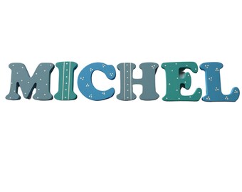 Holzbuchstaben fürs Kinderzimmer – 8 cm als Türschild – in bayrischblau / mintgrün / himmelblau