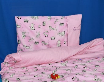 Children's bed linen "Freche Miezen"100 x 135 cm